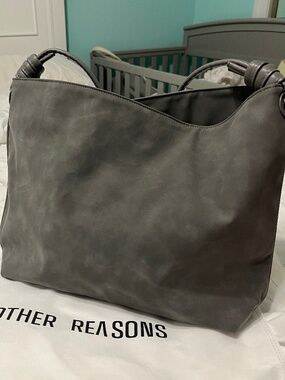8 Other Reasons Shoulder Bag